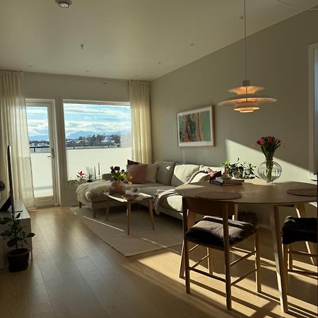 Modern Apartment Nearby City Centrum Tromso Luaran gambar