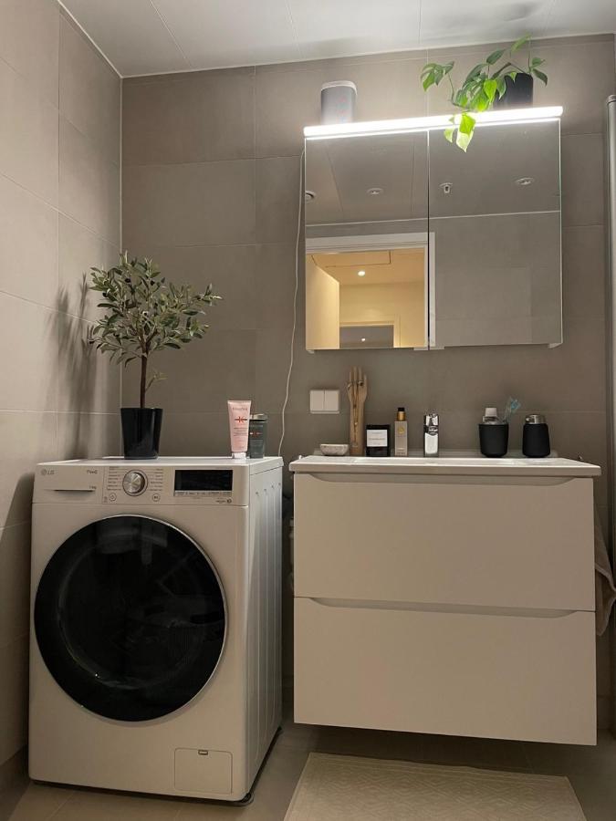 Modern Apartment Nearby City Centrum Tromso Luaran gambar